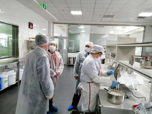 守護(hù)家園，市場(chǎng)監(jiān)管在行動(dòng) 價(jià)格檢查、食品安全、文明防疫與家政服務(wù)齊發(fā)力